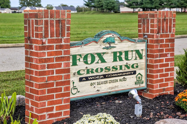 Fox Run Crossing - Fox Run Crossing Apartments