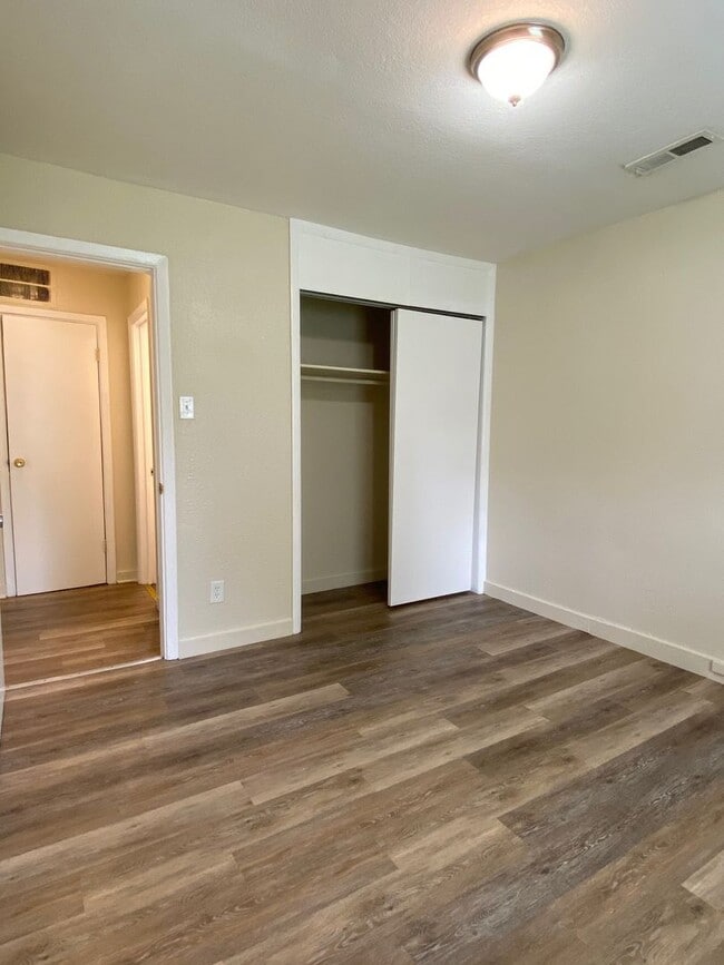 3434 SW Brendan Ave Unit 1