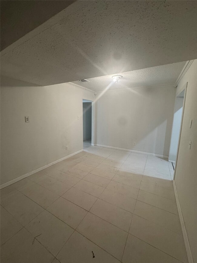 Photo - 1443 Willow Rock Rd