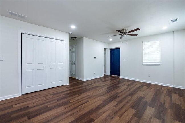 Photo - 452 Paines Ave NW