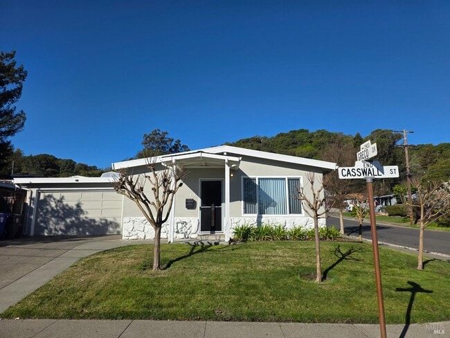 Photo - 127 Casswall St