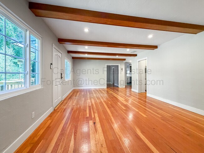 Photo - 7352 Saroni Dr