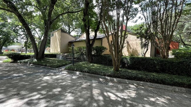 Building Photo - 8912 Barons Ct Rental