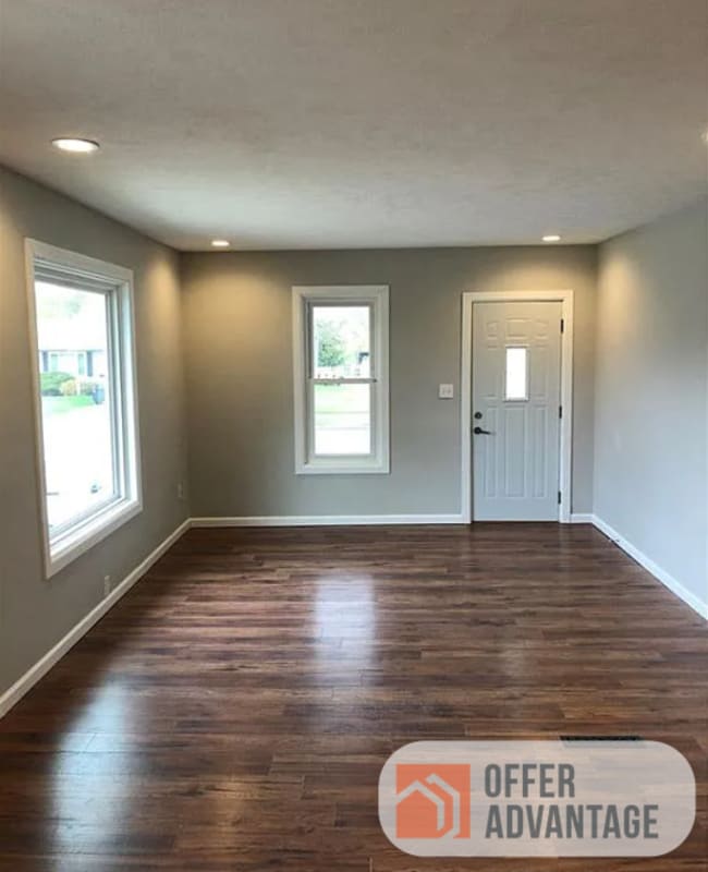 Photo - 2049 Linwood Ct