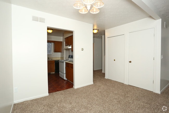 Westwind Townhomes