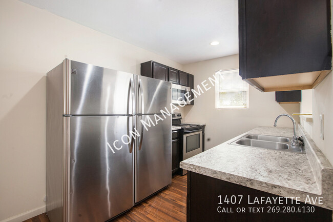 Building Photo - 1407 Lafayette Ave Rental