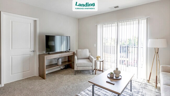 Photo - 5300 Riverside Dr Unidad 245.1011392