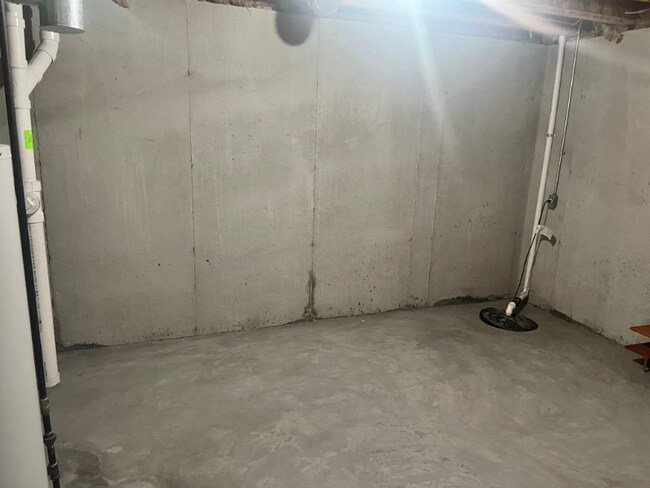 Photo - 1105 Centre Lake Dr