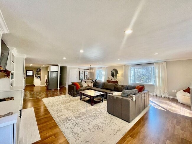 Photo - 18 Bran Rick Ln