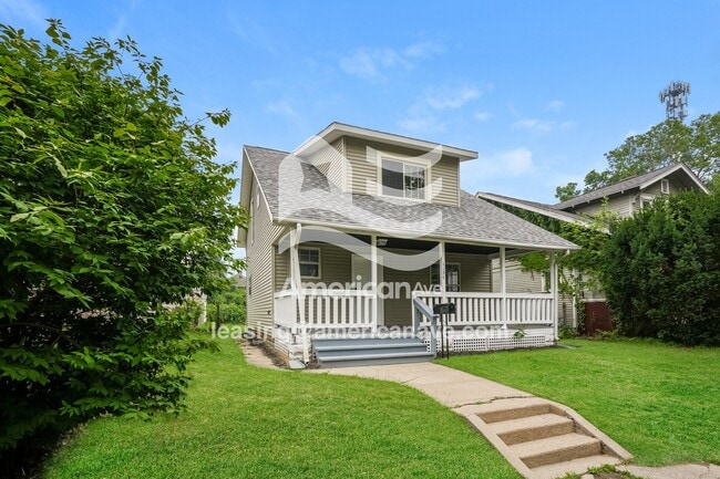 Photo - 1136 E Bowman St