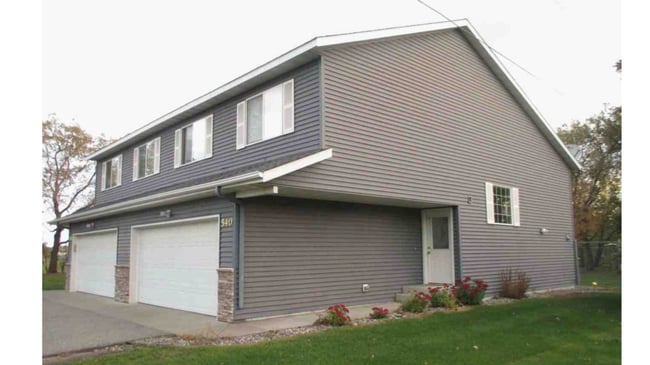 Photo - 540 6th Ave NE