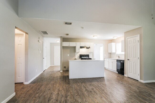 Photo - 14530 County Cress Dr