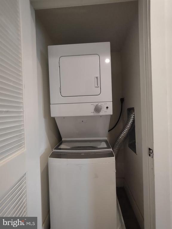 Photo - 604 17th St NE