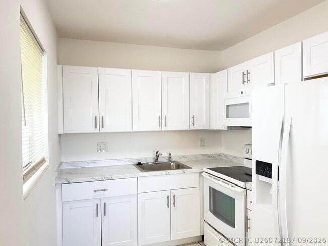 Photo - 3402 Cynthia Ln Unit 205