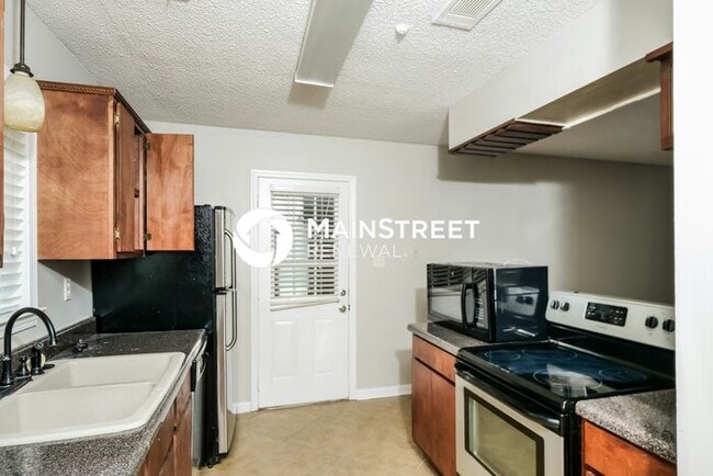 3 Bedroom Pet-Friendly Home in Cordova, TN with Main Street Renewal