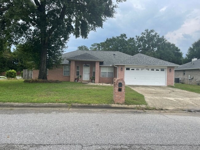 Building Photo - 1797 Cedrus Ln