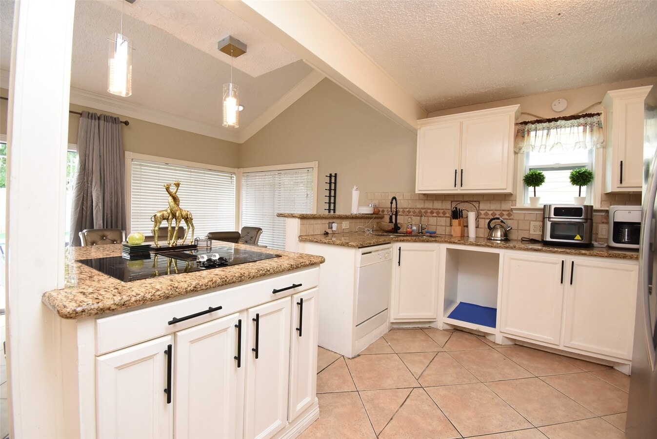 Photo - 7726 Miller Glen Ln
