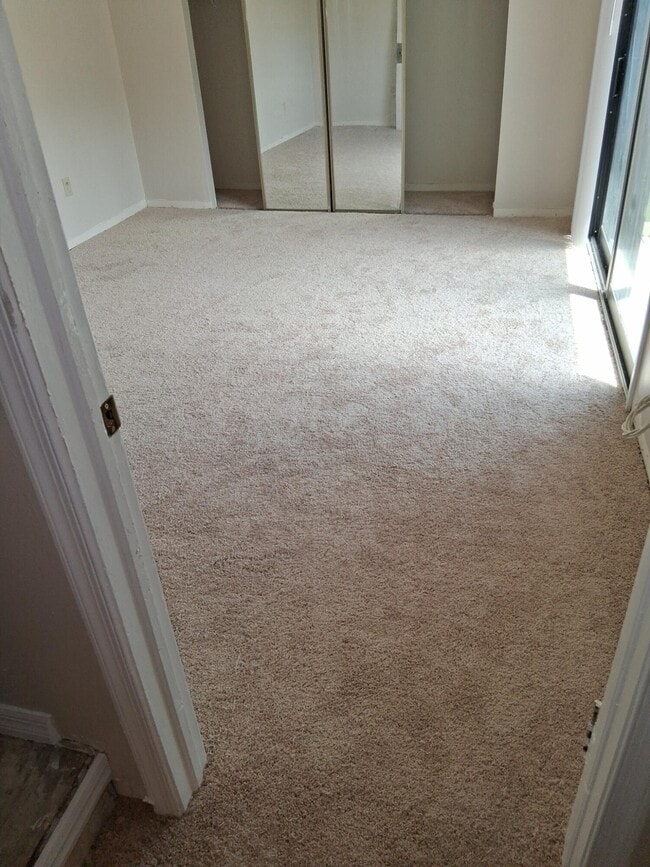 Photo - 2810 Stoneway Ln
