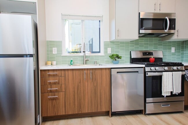 Photo - NEW CONSTRUCTION 1 BED + 1 BATH APARTMENTS IN HIGHLAND PARK!