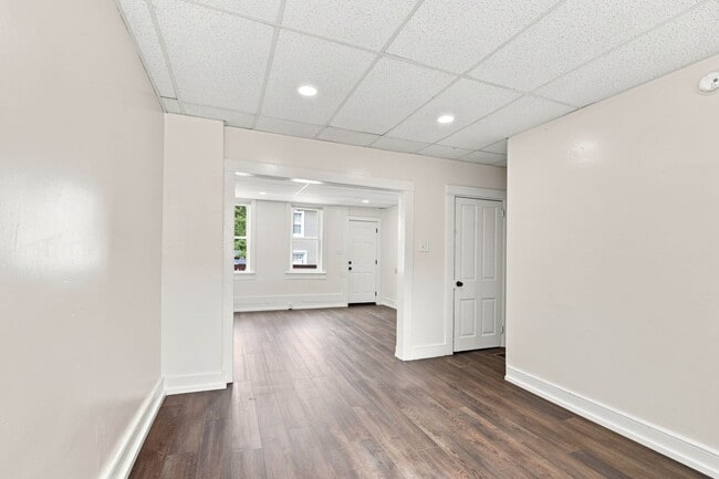 Photo - 405 Beaver St