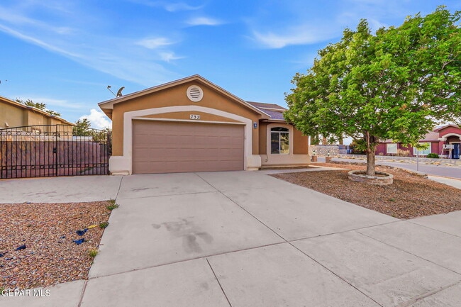 Photo - 732 Desert Sage Dr