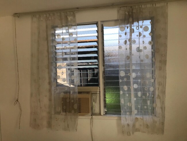 Photo - 95-174-174 Kahela St