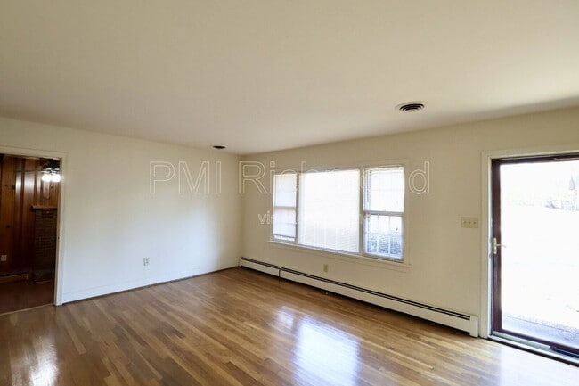 Photo - 1108 Ironington Rd