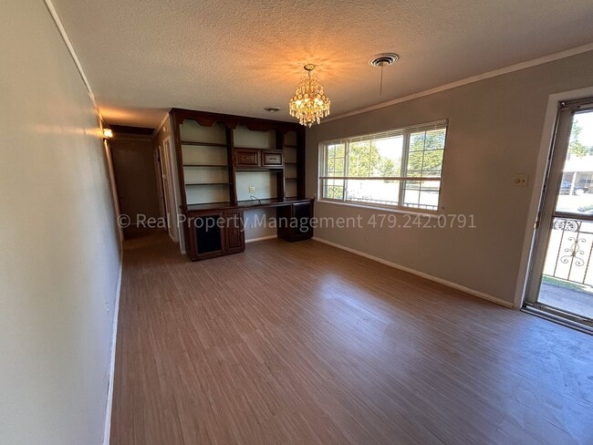 Photo - 1310 Houston St