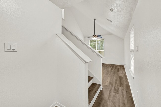 Photo - 11242 Valley Kings Dr