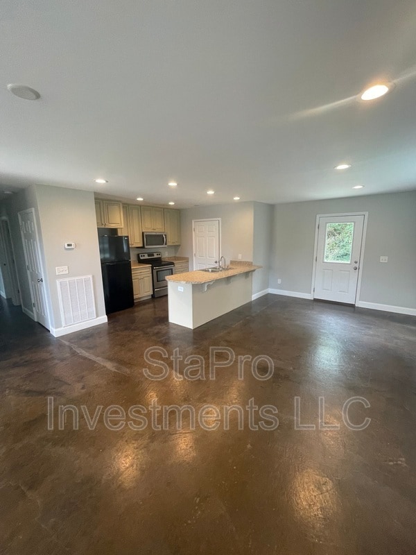 Photo - 7725 Bethel Rd
