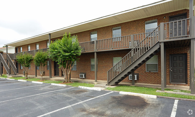 Black Creek Apartments - Black Creek Apartments
