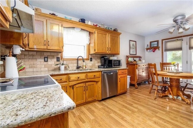 Photo - 1235 Cheatham Ct