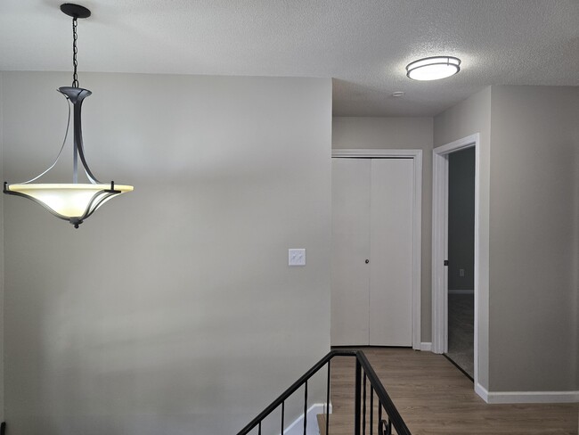 Photo - 5814 NW Walnut Ct