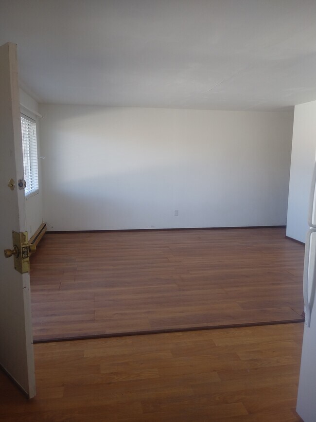 Photo - 13610 Ambaum Blvd SW