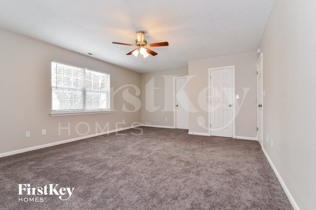 Photo - 11704 Grenadier Ln