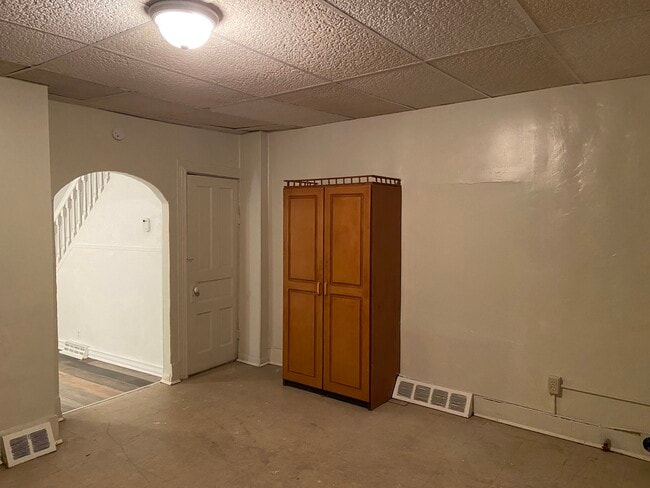 Photo - 207 Emerson St