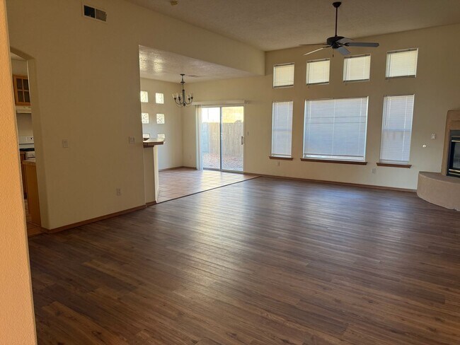 Photo - 11004 Catamount Dr NW