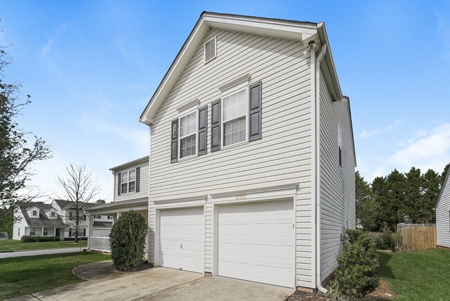 Photo - 12001 Chantress Ln