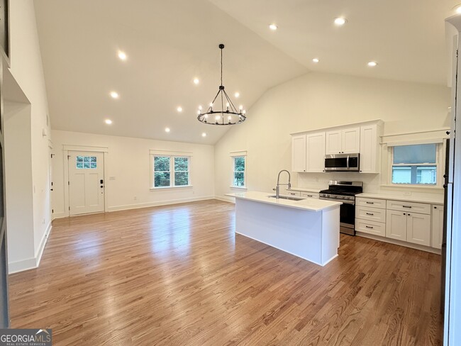 Photo - 3300 Ridgecrest Rd