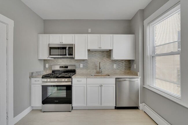 Photo - 142 Sutherland Rd Unit 1