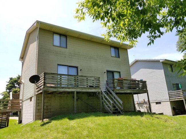 Photo - 1933 Hoyt Ave