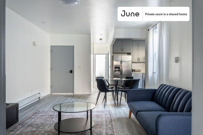 Room in Shared 4 bed/2 bath home in Astoria