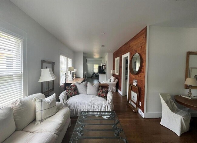 Photo - 3013 West Ave