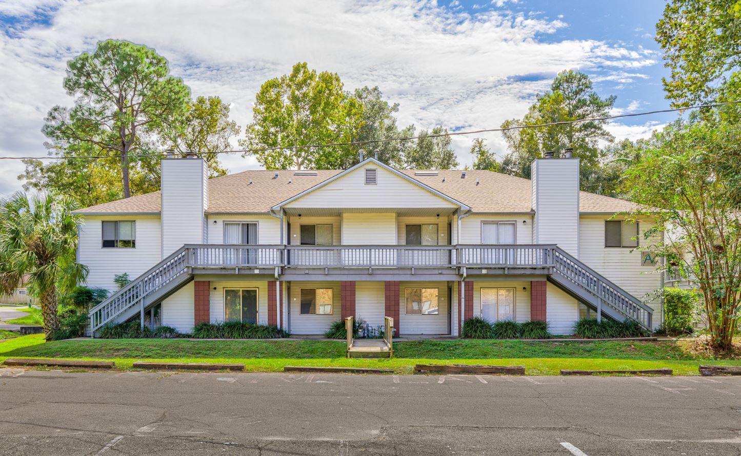 Continental Park Apartments - Continental Park Apartments