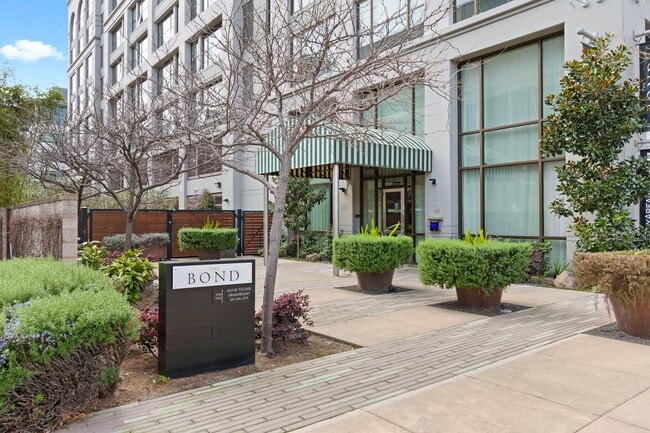 Photo - 2 Bed/2 Bath Luxury Condo at The Bond Unit 311