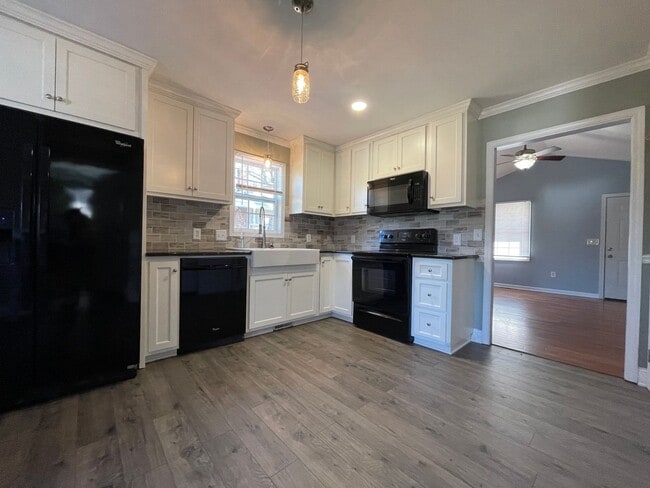 Photo - 2 Bedroom/2 Bath Home in Albemarle