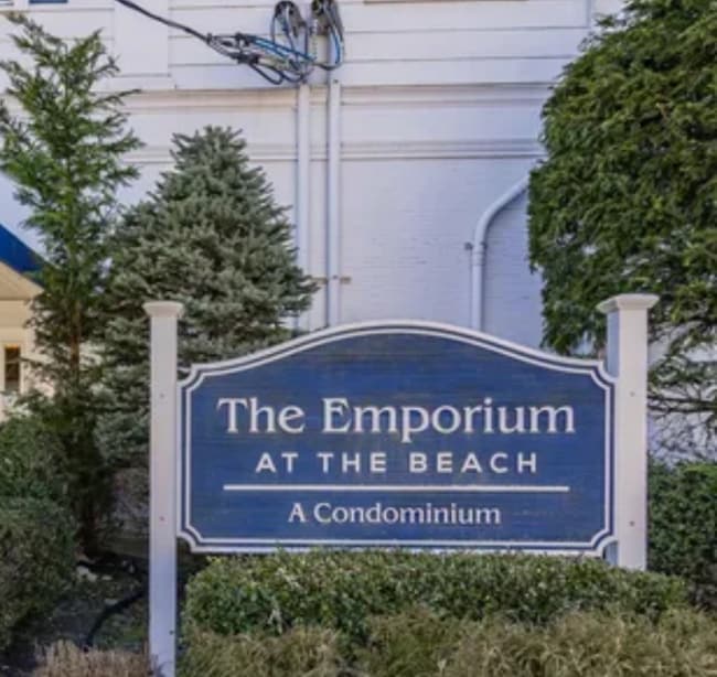 Photo - 622 Trenton Ave Unit 207