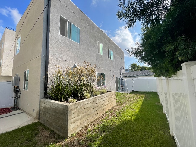 Photo - 6754 W 86th Pl