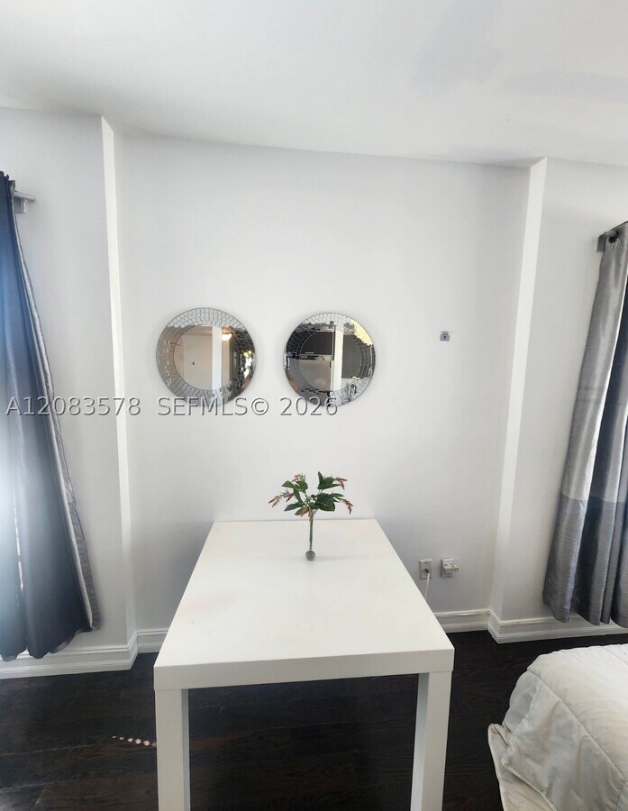 Photo - 621 11th St Unit 201