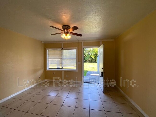 Photo - 3323 Canal St Unit A